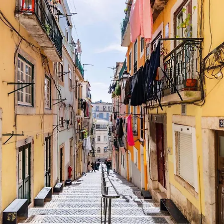 Aciprestes Guest Lissabon